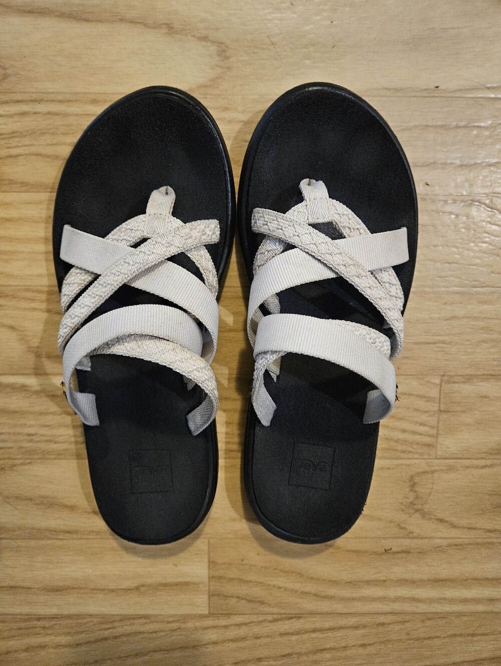 Teva Voya Zillesa Sandals Size 8
